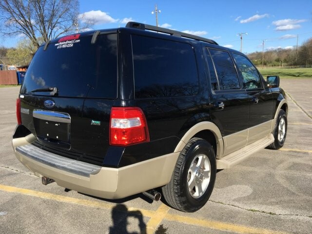 2009 Ford Expedition in Madison, TN 37115 - 1139661 16