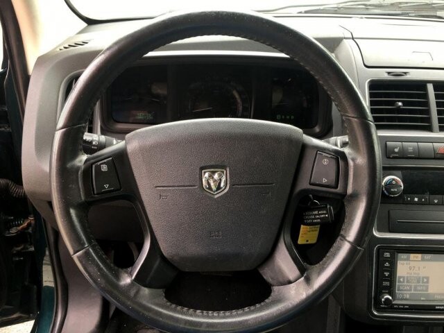 2009 Dodge Journey in Belleville, NJ 07109-2923 - 1141137 75
