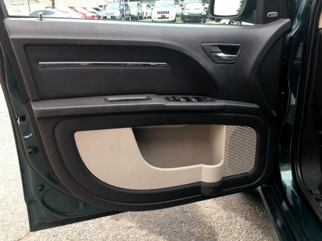 2009 Dodge Journey in Belleville, NJ 07109-2923 - 1141137 48