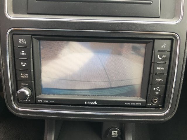 2009 Dodge Journey in Belleville, NJ 07109-2923 - 1141137 87