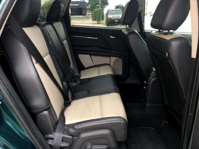 2009 Dodge Journey in Belleville, NJ 07109-2923 - 1141137 70