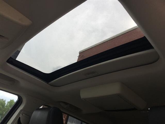 2009 Dodge Journey in Belleville, NJ 07109-2923 - 1141137 140