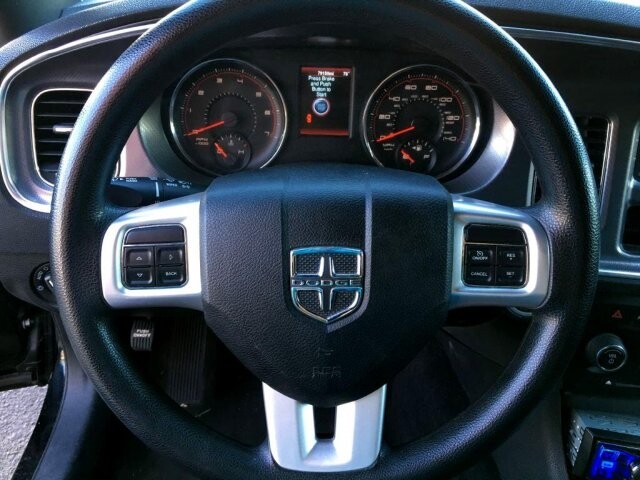 2013 Dodge Charger in Belleville, NJ 07109-2923 - 1171003 44
