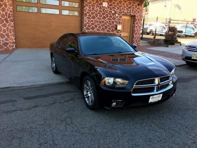 2013 Dodge Charger in Belleville, NJ 07109-2923 - 1171003 60