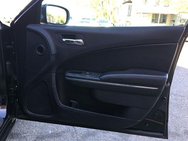 2013 Dodge Charger in Belleville, NJ 07109-2923 - 1171003 92