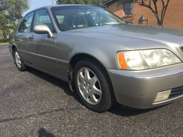 2002 Acura RL in Madison, TN 37115 - 1229730 8