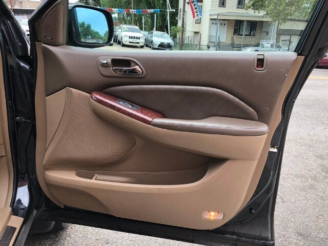 2005 Acura MDX in Belleville, NJ 07109-2923 - 1233130 122