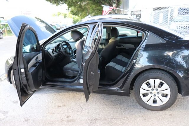 2014 Chevrolet Cruze in Pompano Beach, FL 33064 - 1246735 45