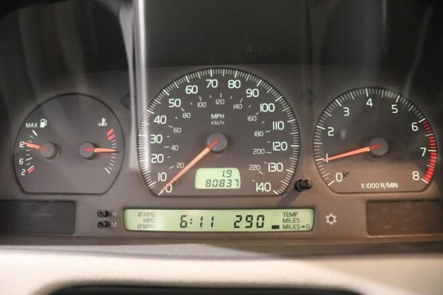 2004 Volvo C70 in Pompano Beach, FL 33064 - 1256319 39