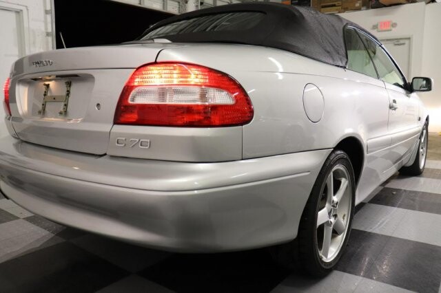 2004 Volvo C70 in Pompano Beach, FL 33064 - 1256319 34