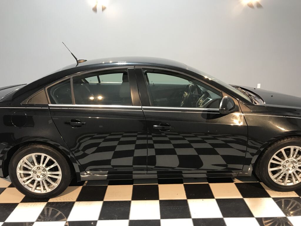 2011 Chevrolet Cruze in Greenville, IL 62246 - 1258885 5