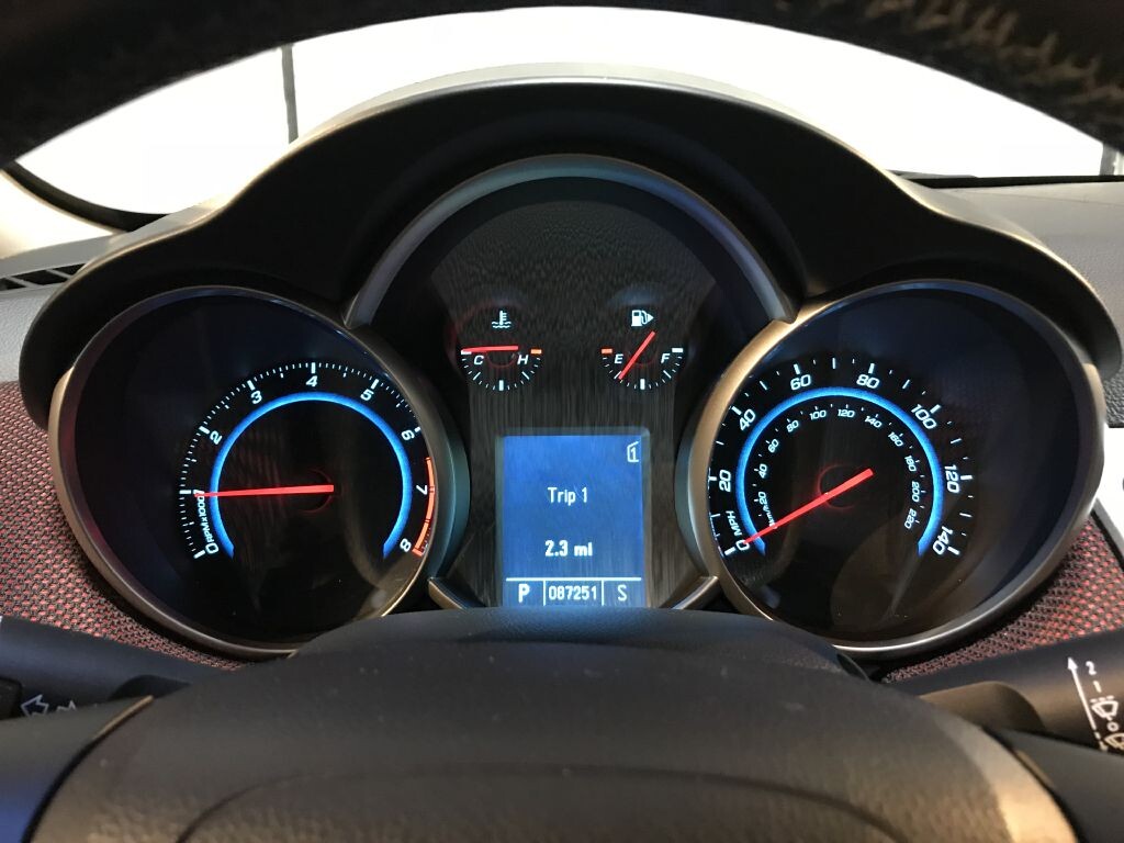 2011 Chevrolet Cruze in Greenville, IL 62246 - 1258885 19