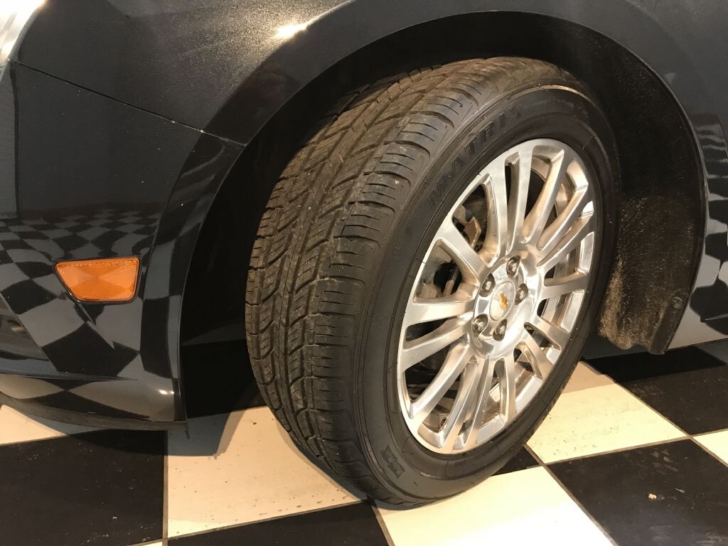 2011 Chevrolet Cruze in Greenville, IL 62246 - 1258885 23