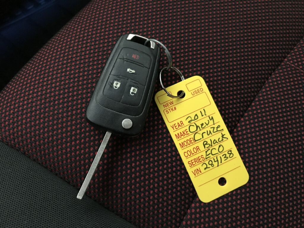 2011 Chevrolet Cruze in Greenville, IL 62246 - 1258885 27