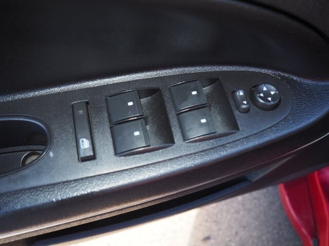 2010 Chevrolet HHR in Warren, OH 44484 - 1273659 22