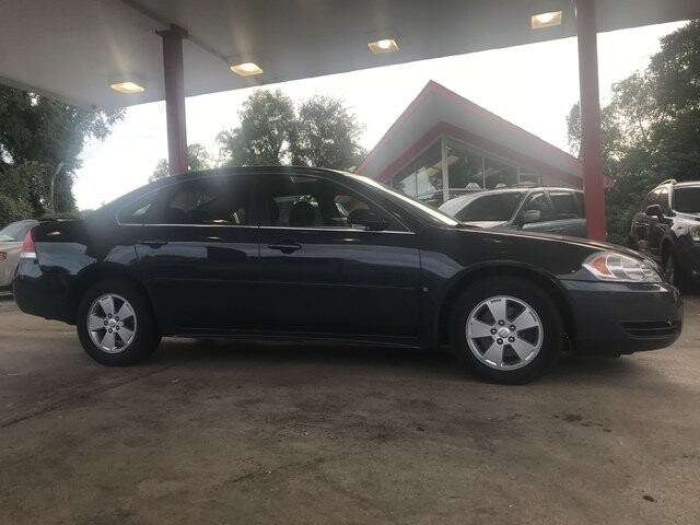 2009 Chevrolet Impala in Nashville, TN 37211-5205 - 1297796 2