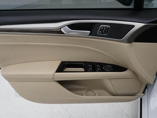 2013 Ford Fusion in Cincinnati, OH 45251-2402 - 1298229 31