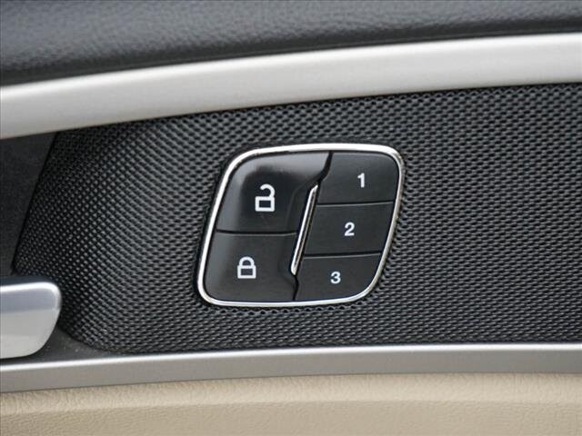 2013 Ford Fusion in Cincinnati, OH 45251-2402 - 1298229 32