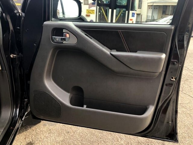 2011 Nissan Frontier in Belleville, NJ 07109-2923 - 1308069 37