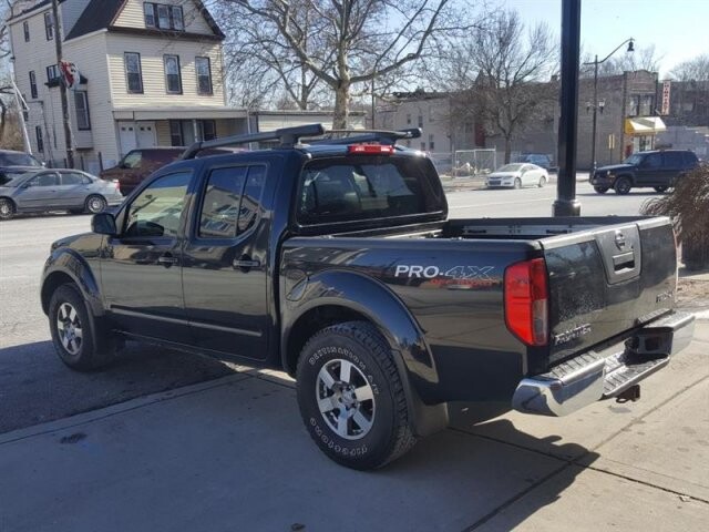 2011 Nissan Frontier in Belleville, NJ 07109-2923 - 1308069 110