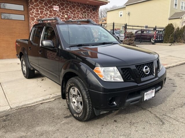 2011 Nissan Frontier in Belleville, NJ 07109-2923 - 1308069 70