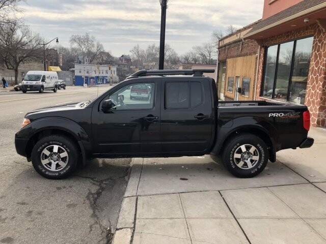 2011 Nissan Frontier in Belleville, NJ 07109-2923 - 1308069 102