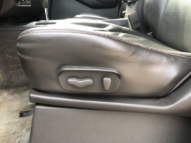 2011 Nissan Frontier in Belleville, NJ 07109-2923 - 1308069 93