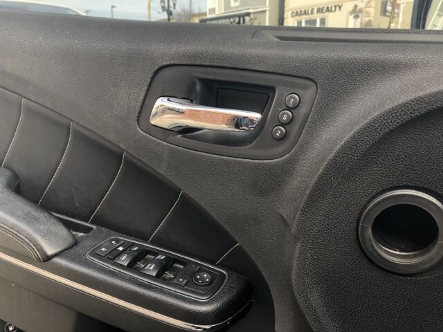 2013 Dodge Charger in Belleville, NJ 07109-2923 - 1373601 74