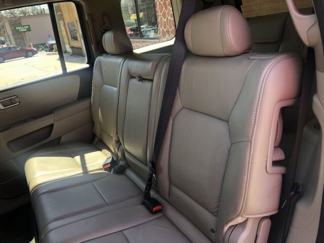 2011 Honda Pilot in Belleville, NJ 07109-2923 - 1374810 16