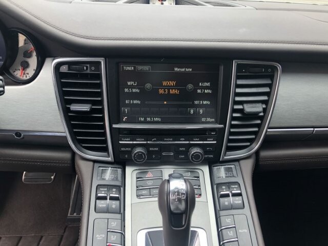 2015 Porsche Panamera in Belleville, NJ 07109-2923 - 1404959 126