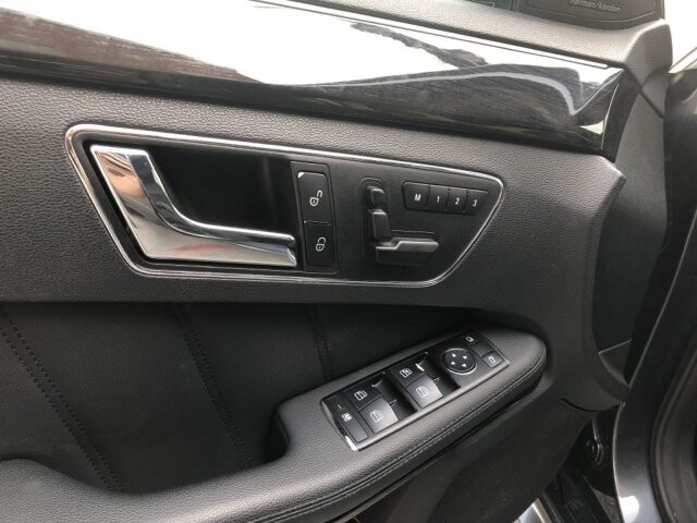 2010 Mercedes-Benz E 350 in Belleville, NJ 07109-2923 - 1410803 137