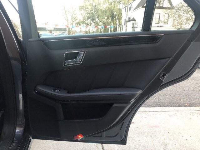 2010 Mercedes-Benz E 350 in Belleville, NJ 07109-2923 - 1410803 108