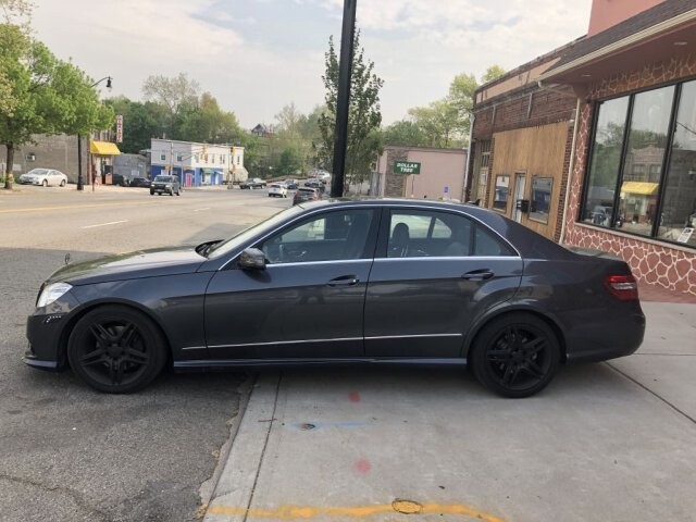 2010 Mercedes-Benz E 350 in Belleville, NJ 07109-2923 - 1410803 121