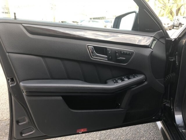 2010 Mercedes-Benz E 350 in Belleville, NJ 07109-2923 - 1410803 136