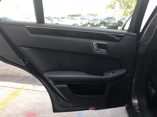 2010 Mercedes-Benz E 350 in Belleville, NJ 07109-2923 - 1410803 131