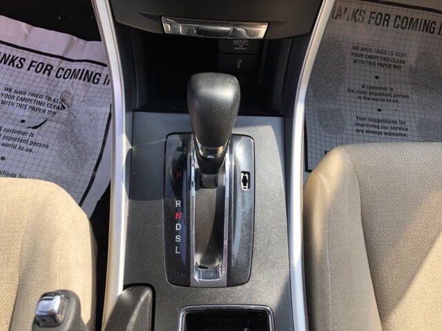 2013 Honda Accord in Belleville, NJ 07109-2923 - 1426900 24