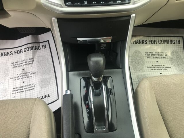 2013 Honda Accord in Belleville, NJ 07109-2923 - 1426900 139