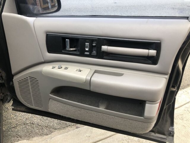 1996 Chevrolet Impala in Belleville, NJ 07109-2923 - 1437141 100