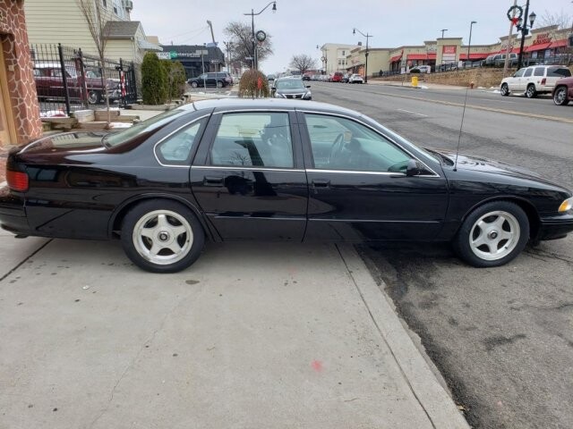 1996 Chevrolet Impala in Belleville, NJ 07109-2923 - 1437141 78