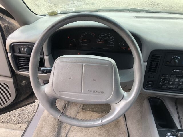 1996 Chevrolet Impala in Belleville, NJ 07109-2923 - 1437141 108