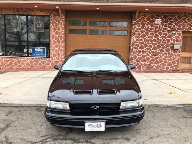 1996 Chevrolet Impala in Belleville, NJ 07109-2923 - 1437141 45