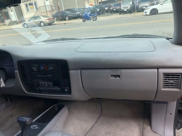 1996 Chevrolet Impala in Belleville, NJ 07109-2923 - 1437141 101