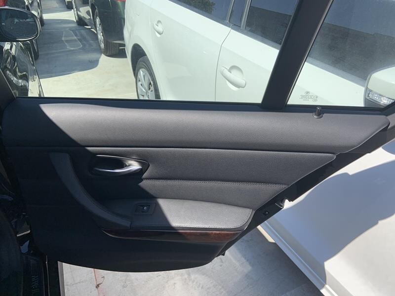 2011 BMW 328i in Pasadena, CA 91107 - 1437714 59