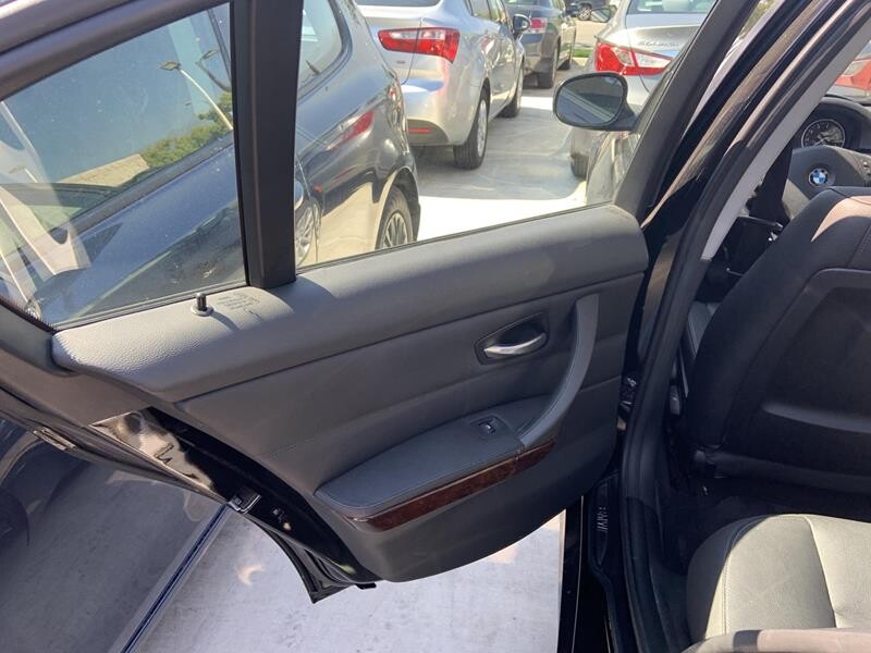 2011 BMW 328i in Pasadena, CA 91107 - 1437714 58