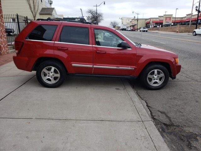 2005 Jeep Grand Cherokee in Belleville, NJ 07109-2923 - 1488453 30