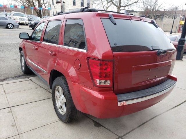 2005 Jeep Grand Cherokee in Belleville, NJ 07109-2923 - 1488453 32