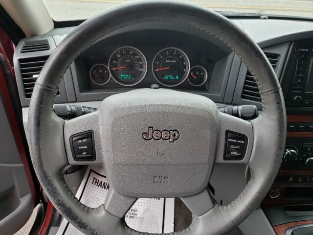 2005 Jeep Grand Cherokee in Belleville, NJ 07109-2923 - 1488453 41
