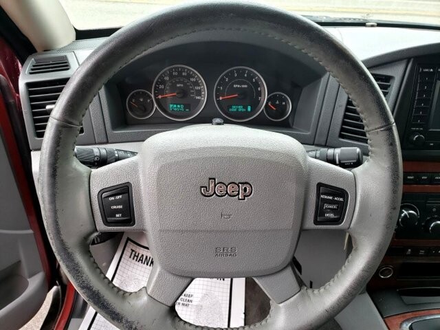 2005 Jeep Grand Cherokee in Belleville, NJ 07109-2923 - 1488453 57