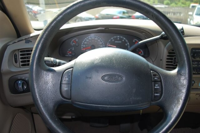 2000 Ford F150 in Birmingham, AL 35215 - 1503531 34