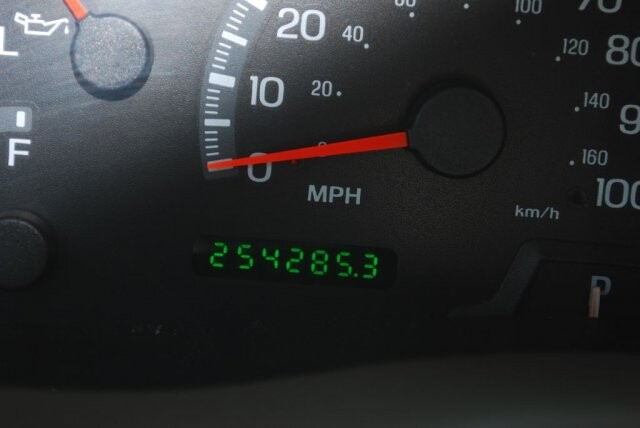 2000 Ford F150 in Birmingham, AL 35215 - 1503531 32